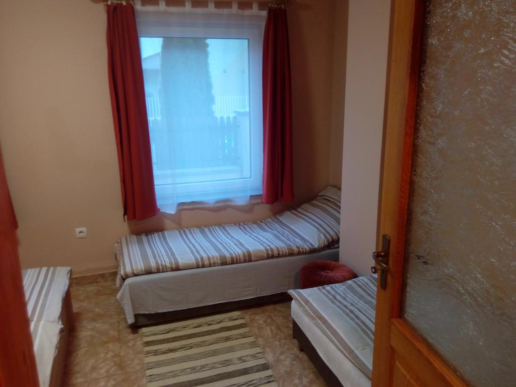 Éva vendégház Guesthouse Hajdúszoboszló Kültér fotó